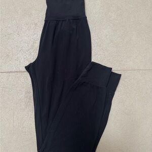 Athleta Black High-Rise Salutation Jogger